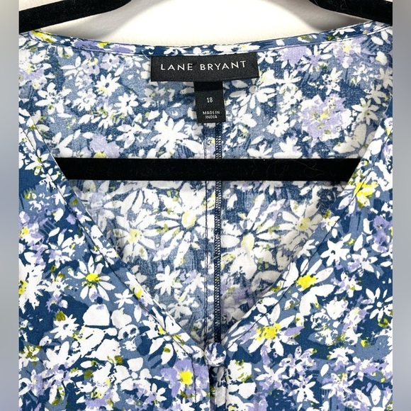 LANE BRYANT Women’s Plus Size Floral Peplum Top Size 18 - Picture 5 of 8